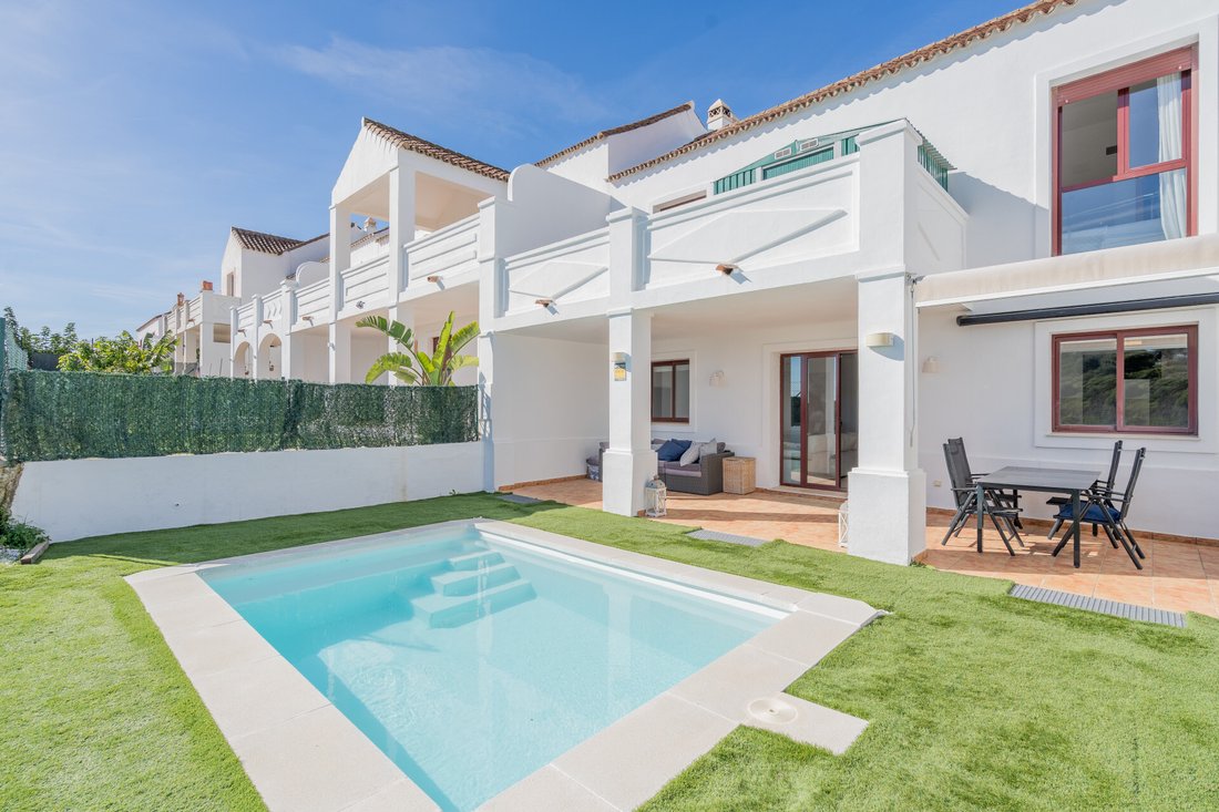 Townhouse in Casares, Andalusia, Spain 5 - 16709911