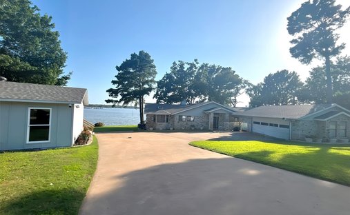 House in Eustace, Texas, United States 1