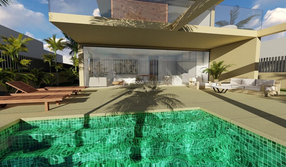 Villa in Arona, Canary Islands, Spain 2 - 16708204
