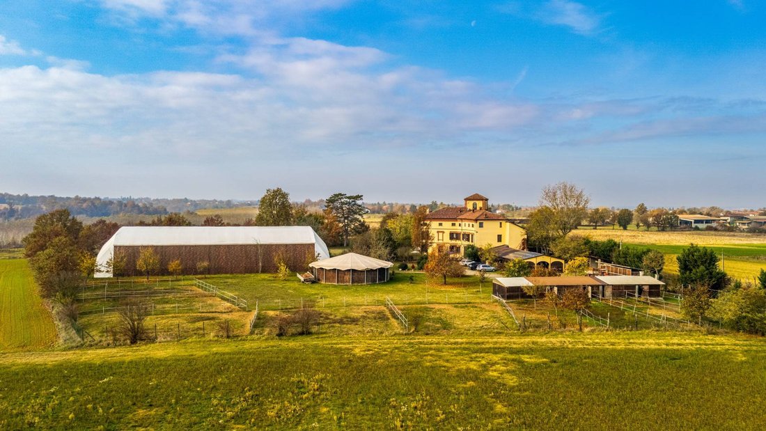 Villa in Masio, Piedmont, Italy 1 - 16652873