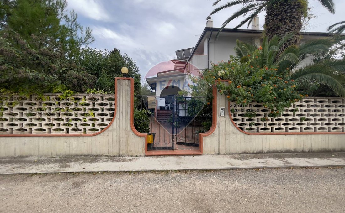 Villa in Ginosa, Apulia, Italy 3 - 16708841