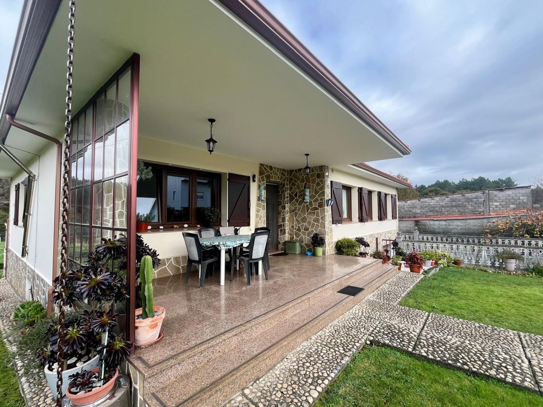 House in Carballo, Galicia, Spain 2 - 16706483