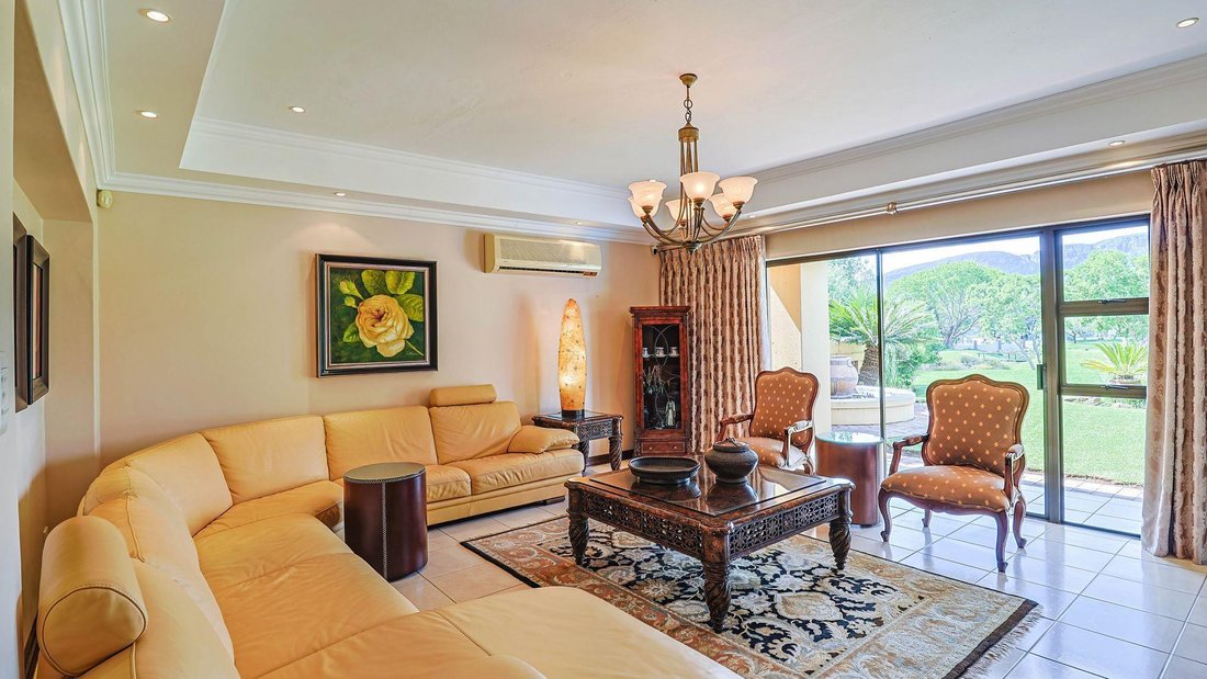 House in Hartbeespoort, North West, South Africa 5 - 16708669