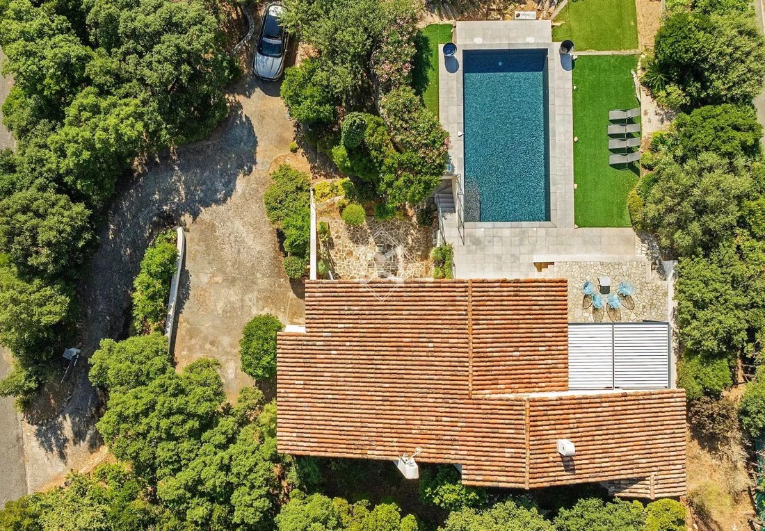 Villa in Nord, Cavalaire-sur-Mer, France 4 - 16049637