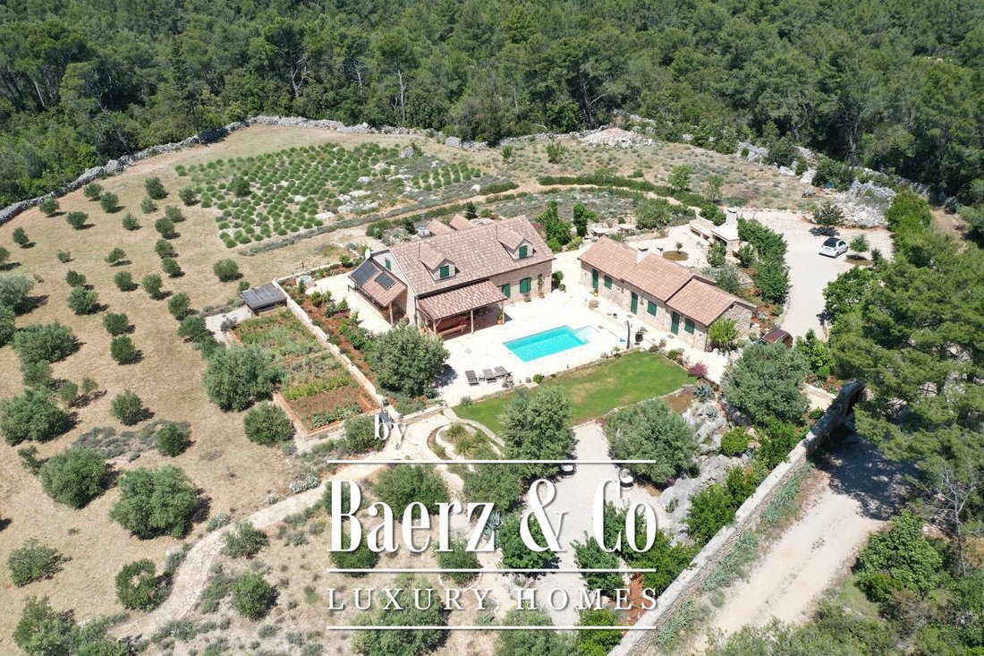 Villa in Stari Grad, Split-Dalmatia County, Croatia 1 - 13113305