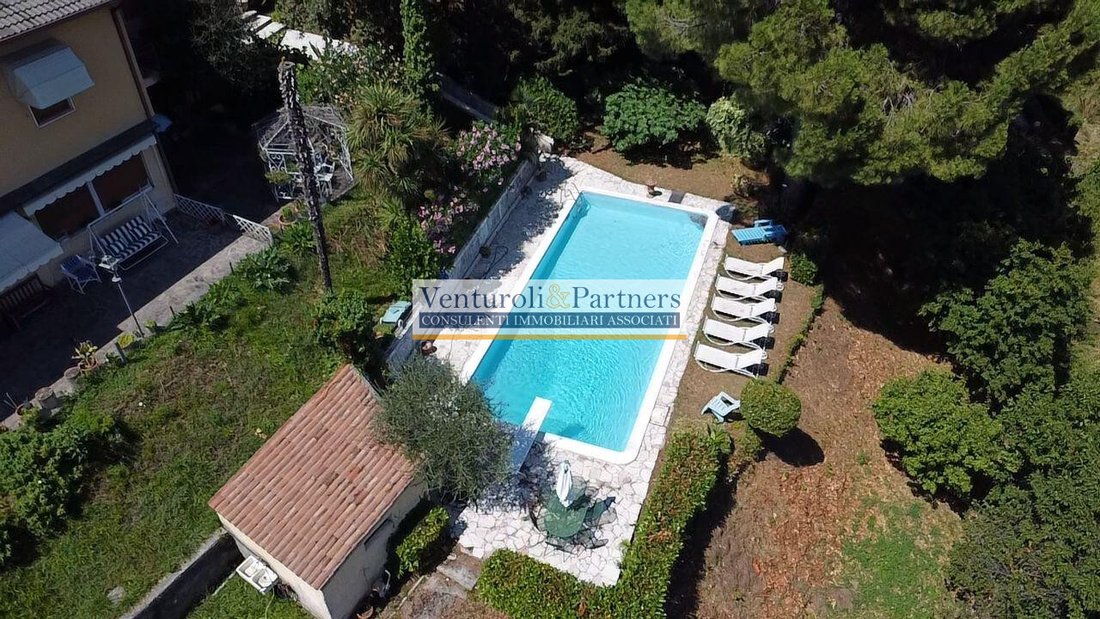 Villa in Soiano del Lago, Lombardy, Italy 4 - 16709011
