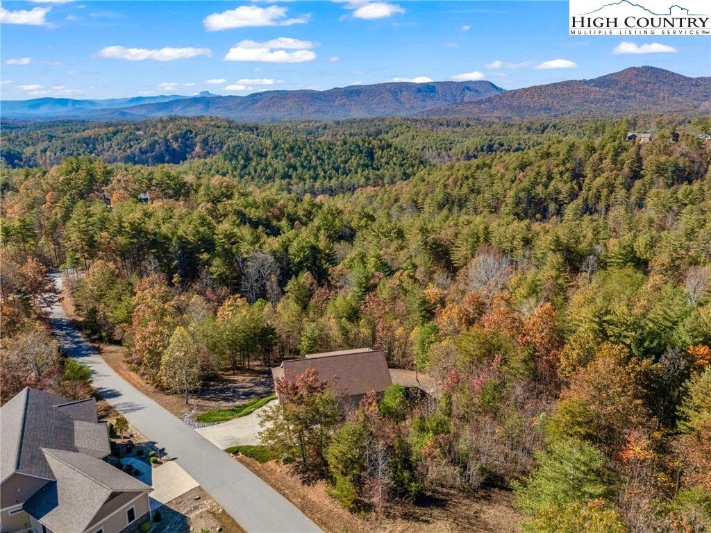 House in Lenoir, North Carolina, United States 3 - 16708472