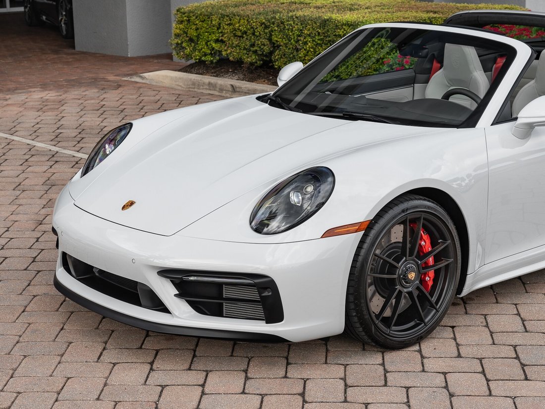 Coupe in Naples, FL 5 - 16702449