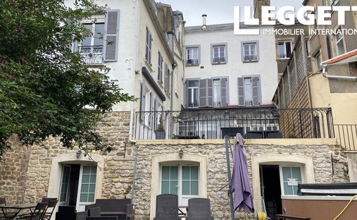 House in Centre Ville, Boulogne-sur-Mer, France 1
