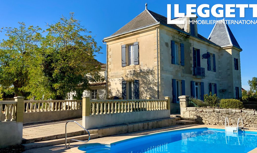 Beautiful Chateau In The Heart Of The Dordogne