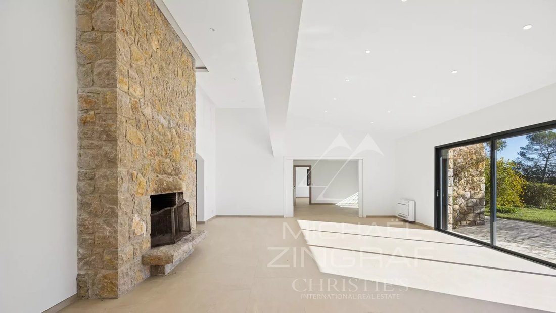 House in Le Tignet, Provence-Alpes-Côte d'Azur, France 2 - 16707032