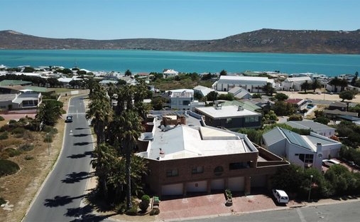 Maison en Municipalité locale de Saldanha Bay, Cap occidental, Afrique du Sud 1