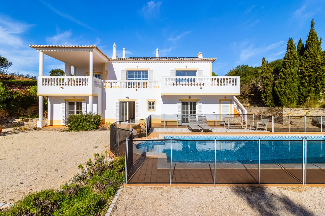 Villa in Budens, Algarve, Portugal 2 - 16708652