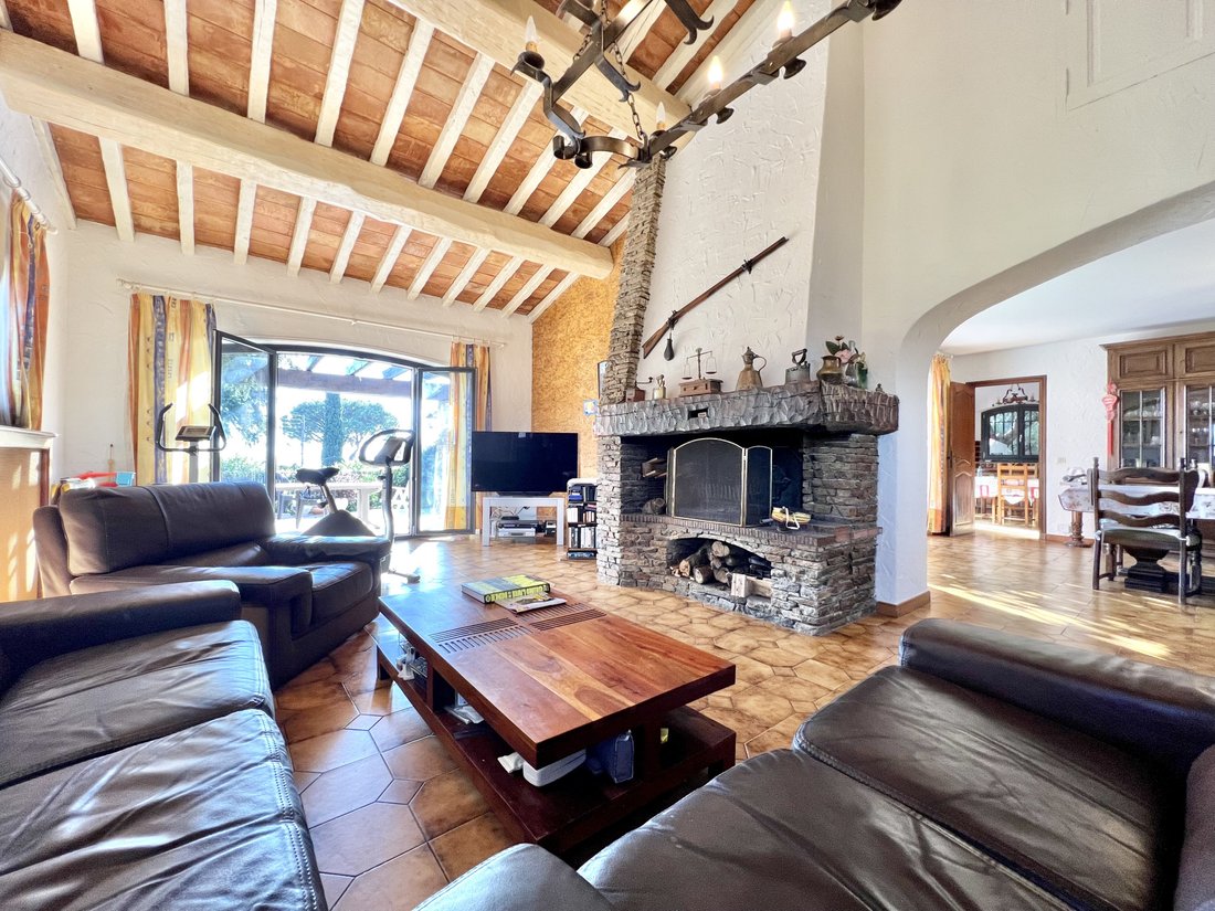 Villa in Bandol, Provence-Alpes-Côte d'Azur, France 4 - 16708449