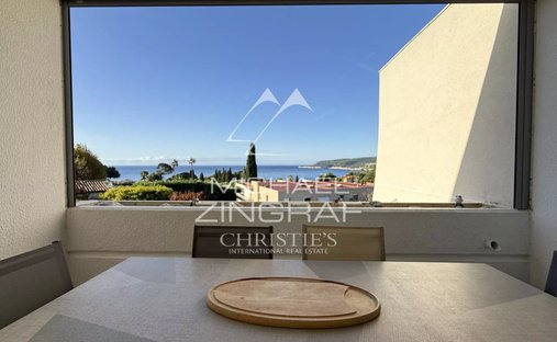 Castle for Sale in Cassis, Provence-Alpes-Côte d'Azur, France