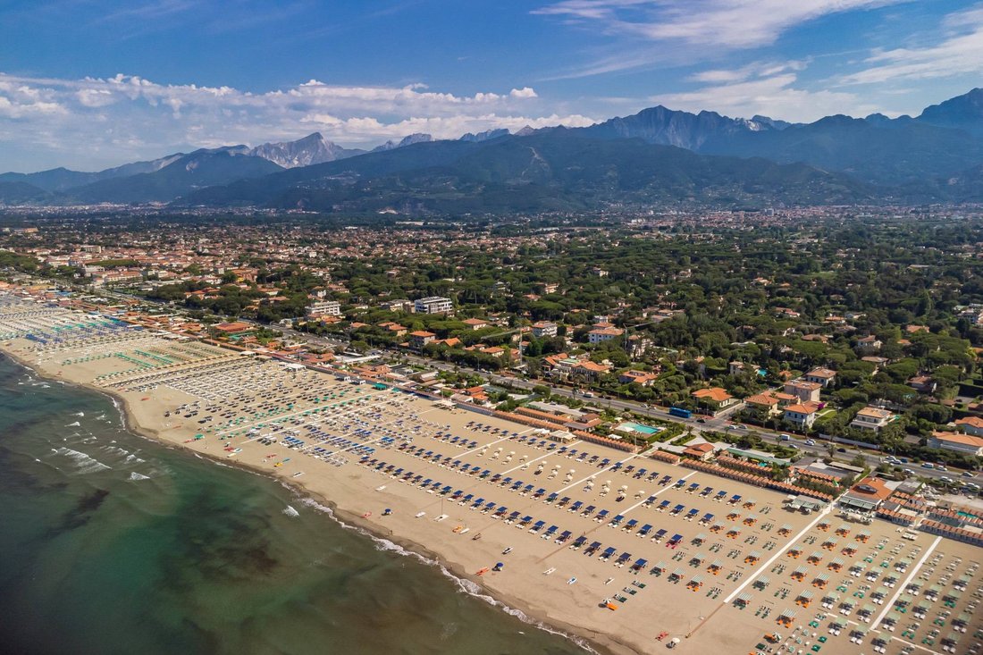 Villa in Center, Forte dei Marmi, Tuscany 4 - 16708862