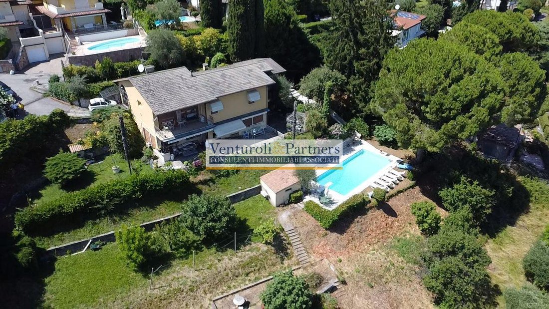 Villa in Soiano del Lago, Lombardy, Italy 1 - 16709011