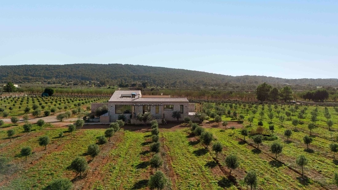 Finca in Santa Maria del Cami, Balearic Islands, Spain 2 - 15095094