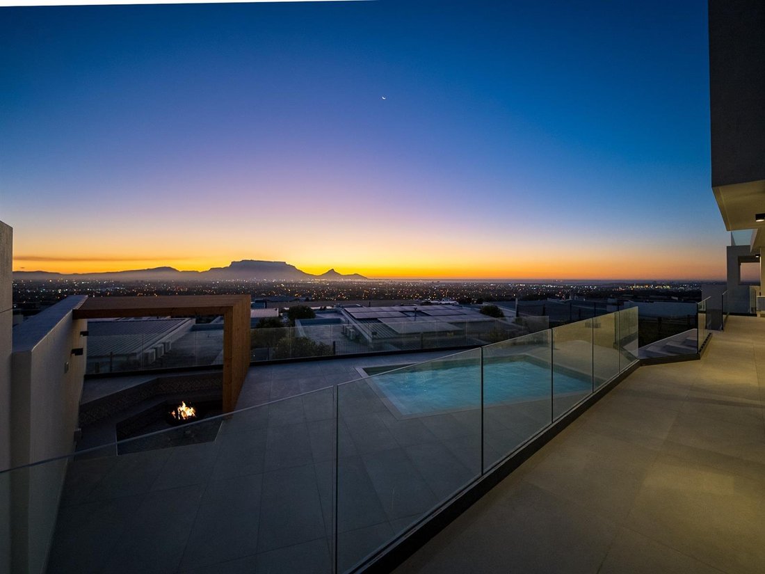 House in Western Cape, South Africa 1 - 16708704