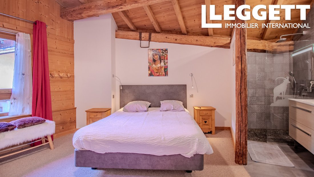 Chalet in Les Allues, Auvergne-Rhone-Alpen, Frankreich 4 - 16707418