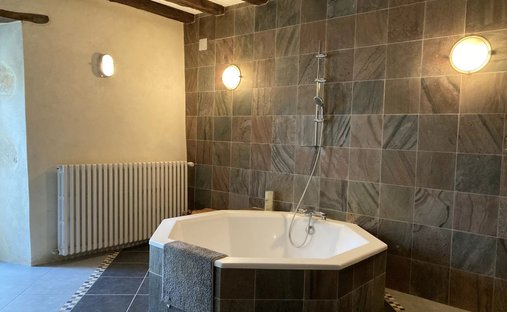 Between Poitiers And Parthenay 15th And 19th Century Chateau 9.75ha Of Parkland