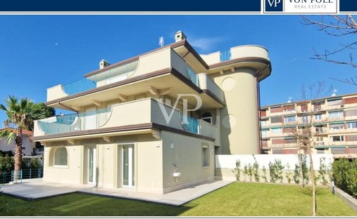 Apartamento en Viareggio, Toscana, Italia 1
