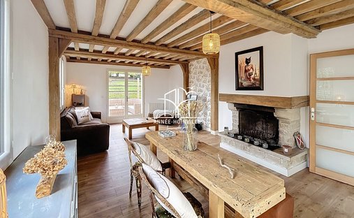 House in Saint-Martin-aux-Chartrains, Normandy, France 1