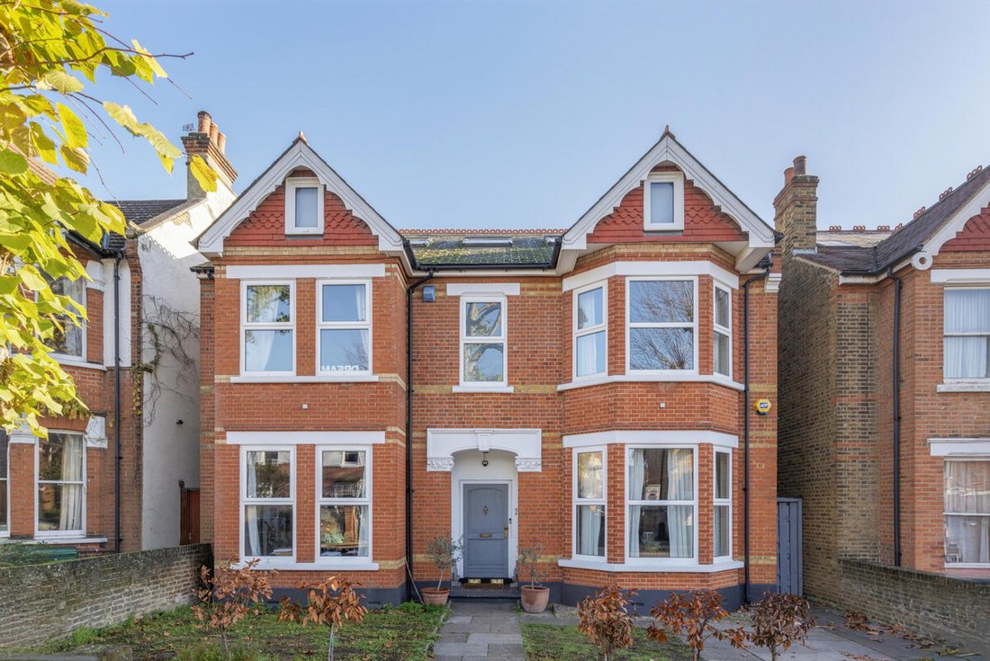 House in West Ealing, Ealing, England 1 - 16708320