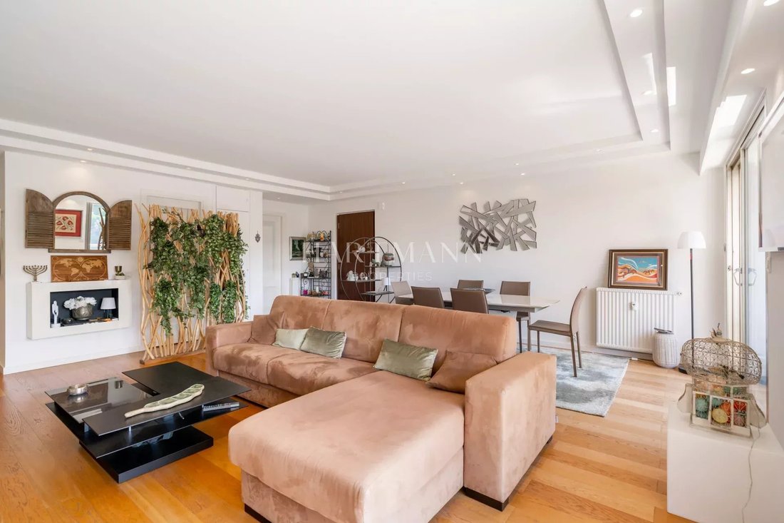 Apartment in Vieux Cannet, Le Cannet, France 4 - 16708552