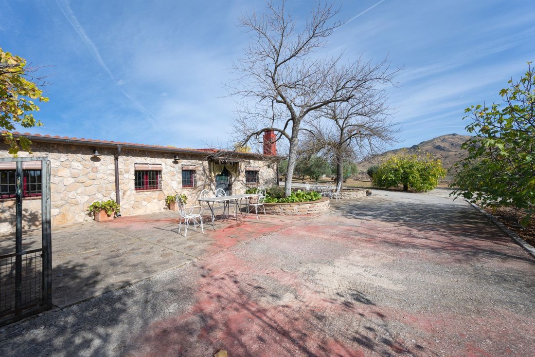 House in Colmenar Viejo, Comunidad de Madrid, Spain 5 - 16706491
