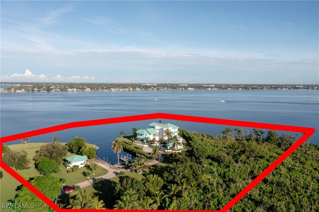 House in Fort Myers, Florida, United States 5 - 16707222