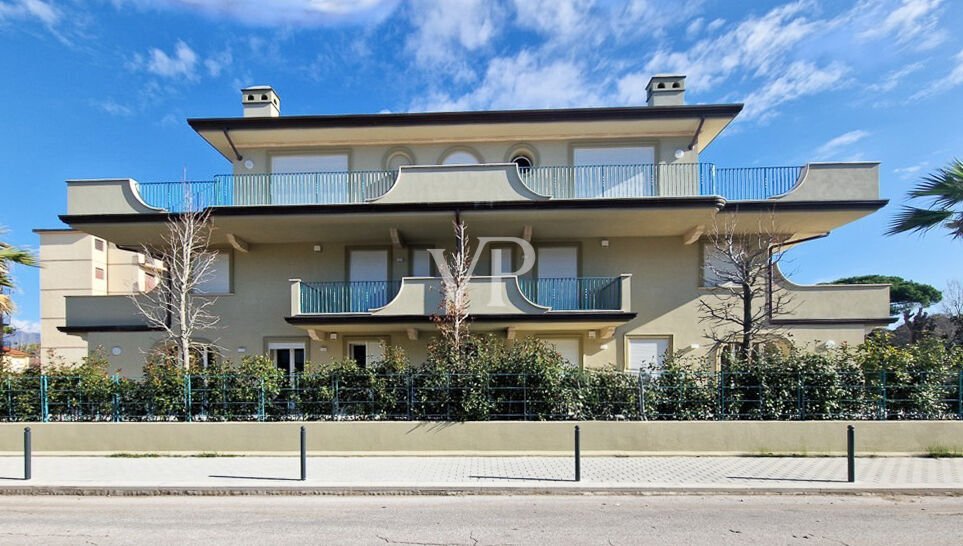 Apartment in Viareggio, Tuscany, Italy 4 - 16707379