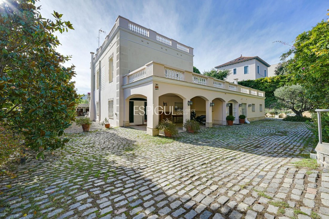 Villa a El Masnou, Catalogna, Spagna 5 - 16706856