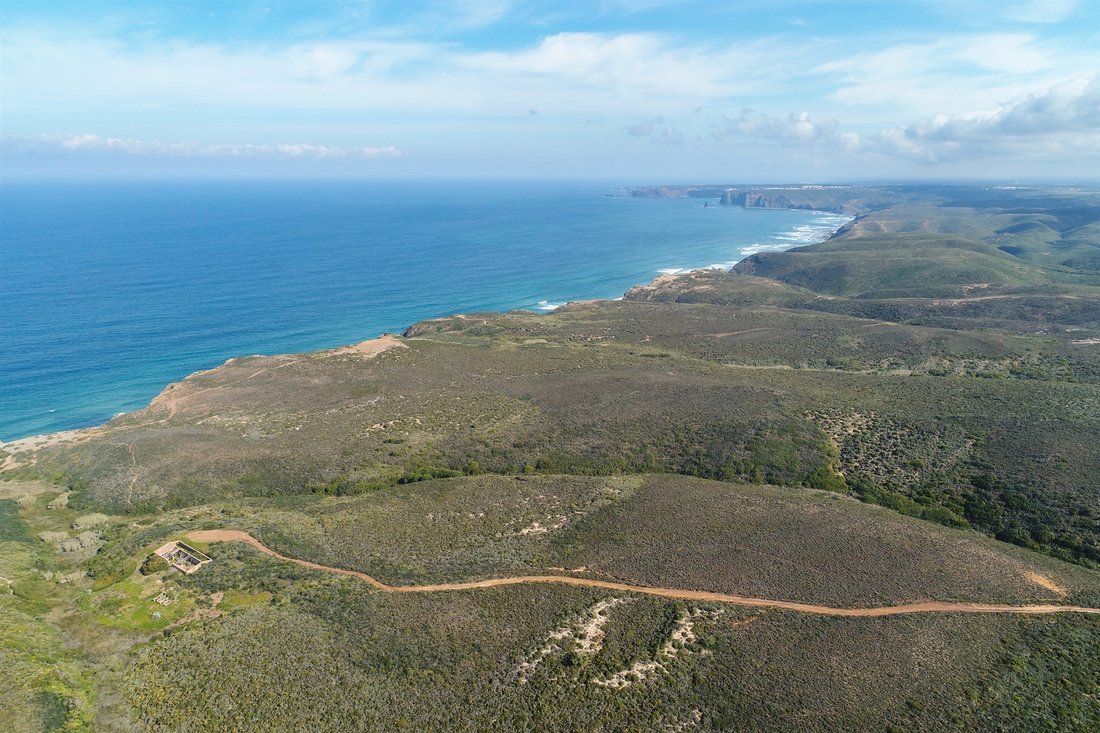 Land in Aljezur, Algarve, Portugal 4 - 10807924