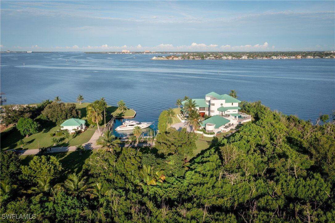 House in Fort Myers, Florida, United States 1 - 16707222