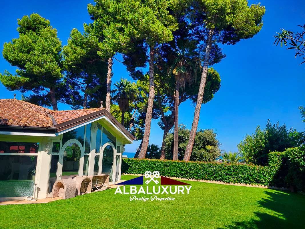 Villa in Silvi Marina, Silvi, Abruzzo 4 - 15565141