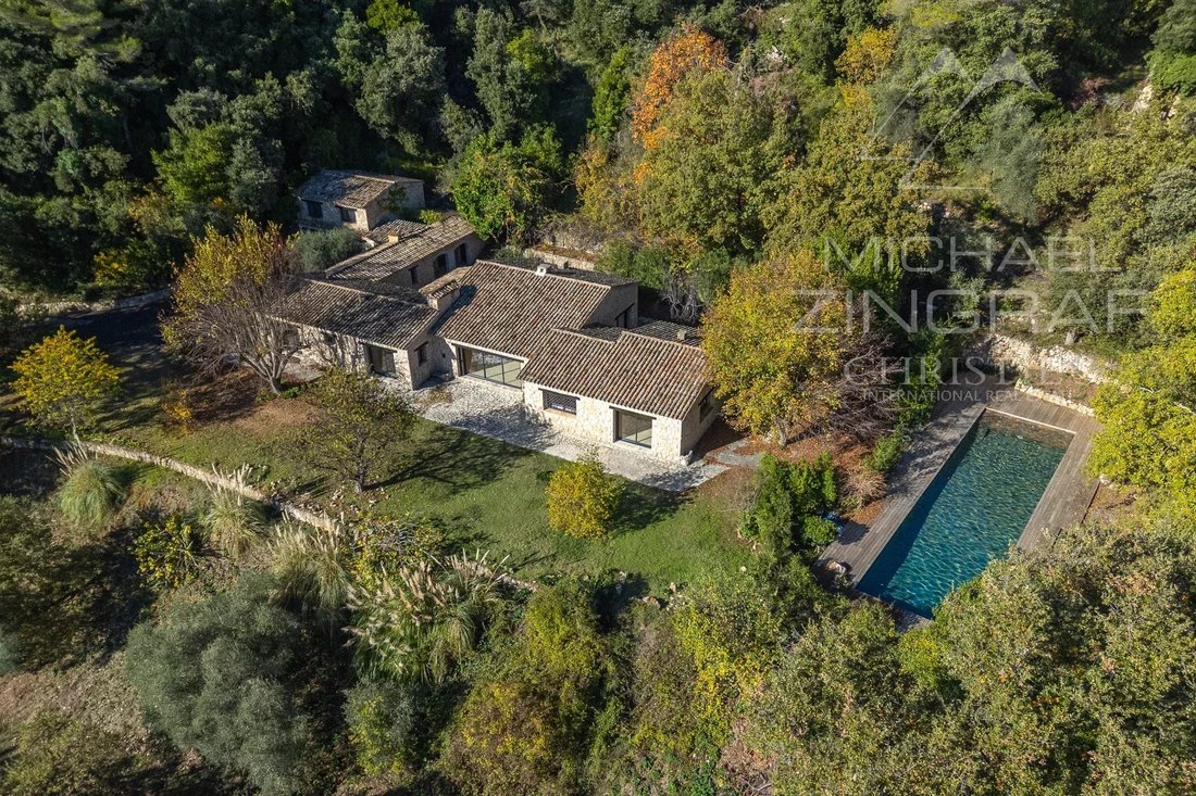 House in Le Tignet, Provence-Alpes-Côte d'Azur, France 1 - 16707032