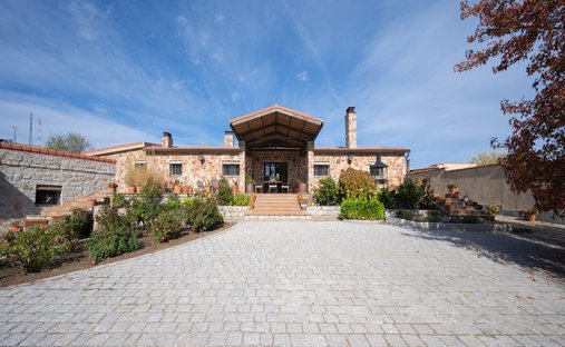 House in Colmenar Viejo, Comunidad de Madrid, Spain 1