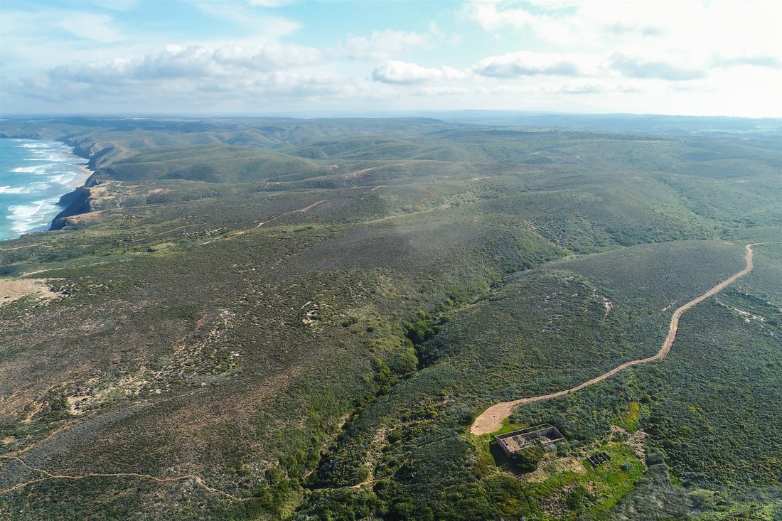Land in Aljezur, Algarve, Portugal 5 - 10807924