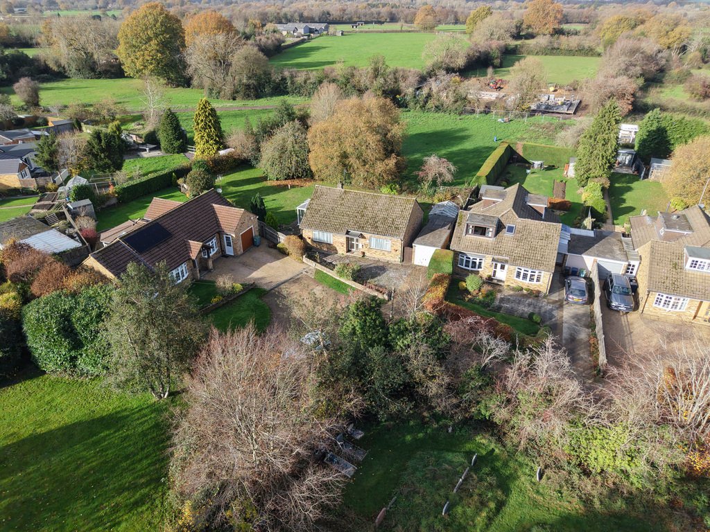 House in Holmer Green, Little Missenden, England 1 - 16708572