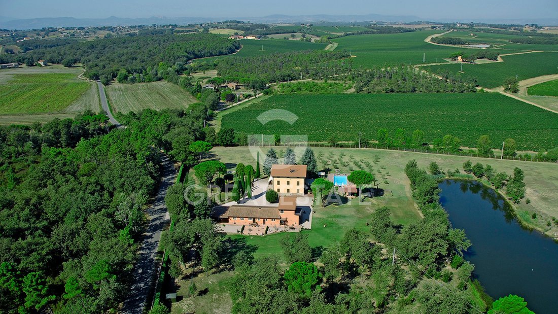 Tenuta a Centro, Cortona, Toscana 1 - 16708213