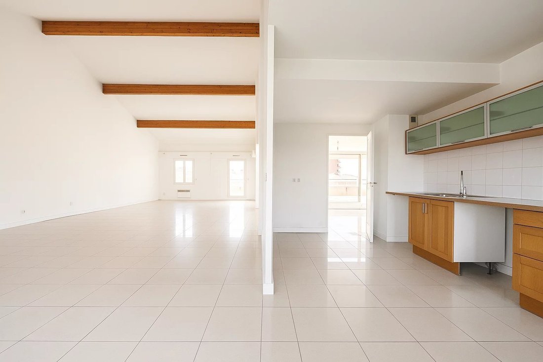 Apartment in Mazarin-Opéra-Bellegarde-Mairie, Aix-en-Provence, France 5 - 16707291