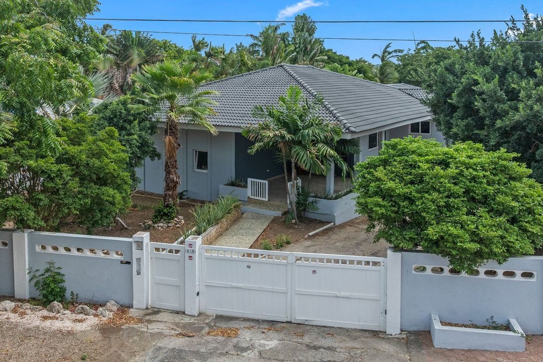 Villa in Willemstad, Curaçao, Curaçao 3 - 16706675