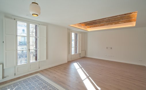 Apartment in Eixample, Barcelona, Spain 1