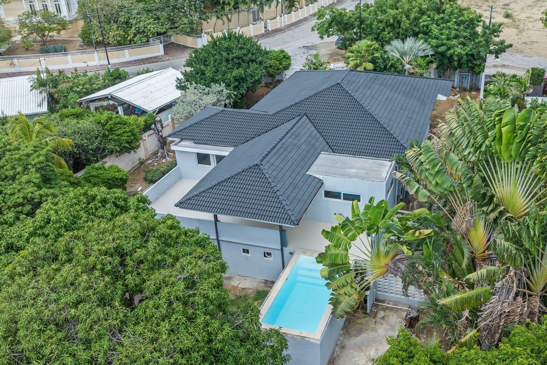 Villa in Willemstad, Curaçao, Curaçao 1 - 16706675
