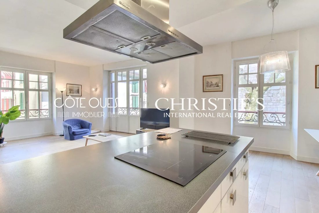 Apartment in Centre Ville, Saint-Jean-de-Luz, France 3 - 16707023