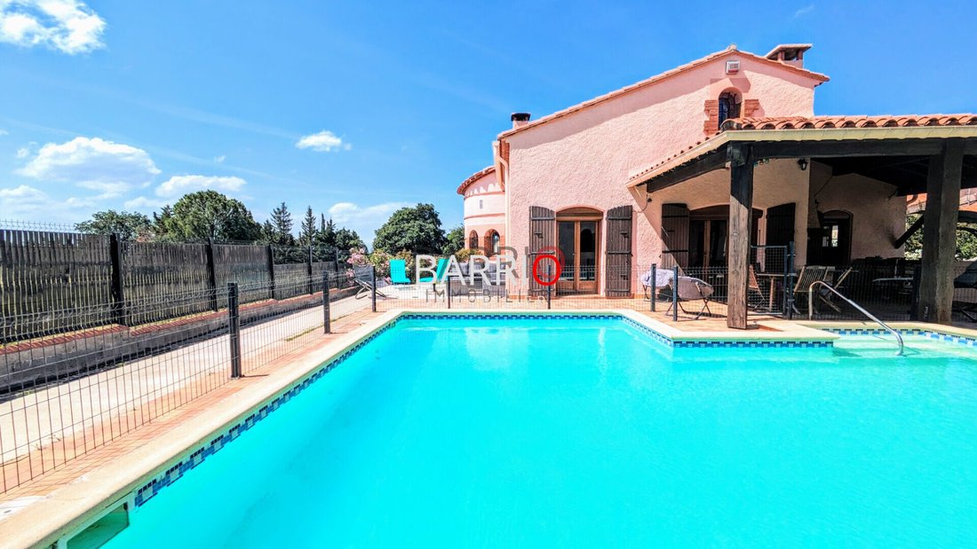 Villa in Sorède, Occitania, France 2 - 16709469