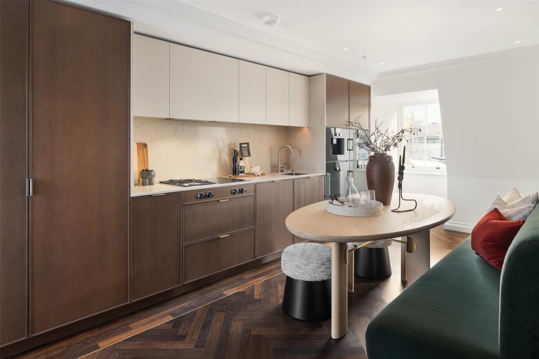 Apartment in Mayfair, Westminster, England 5 - 16689949