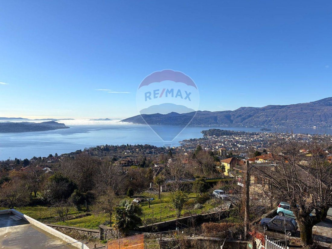 Apartment in Arizzano, Piedmont, Italy 2 - 16708859