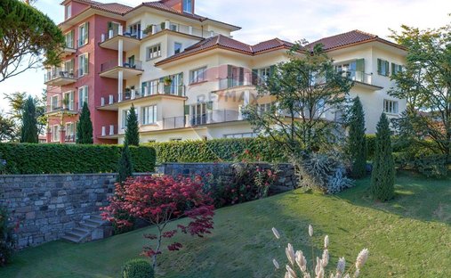 Apartment in Arizzano, Piedmont, Italy 1
